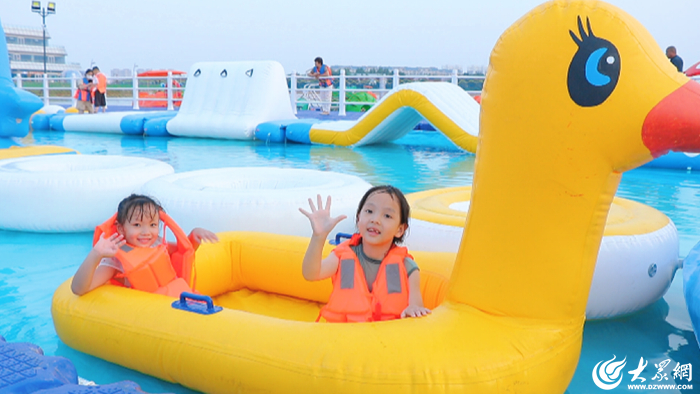 夏日最佳打开方式!快来河口区鸣翠湖水上乐园清凉一夏!