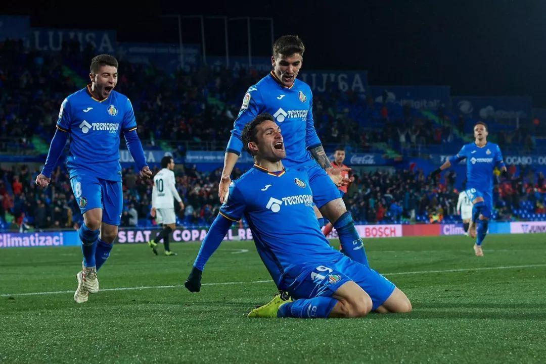 今日足球焦点赛事007西甲:赫塔菲 vs 韦斯卡 长期胜率80%