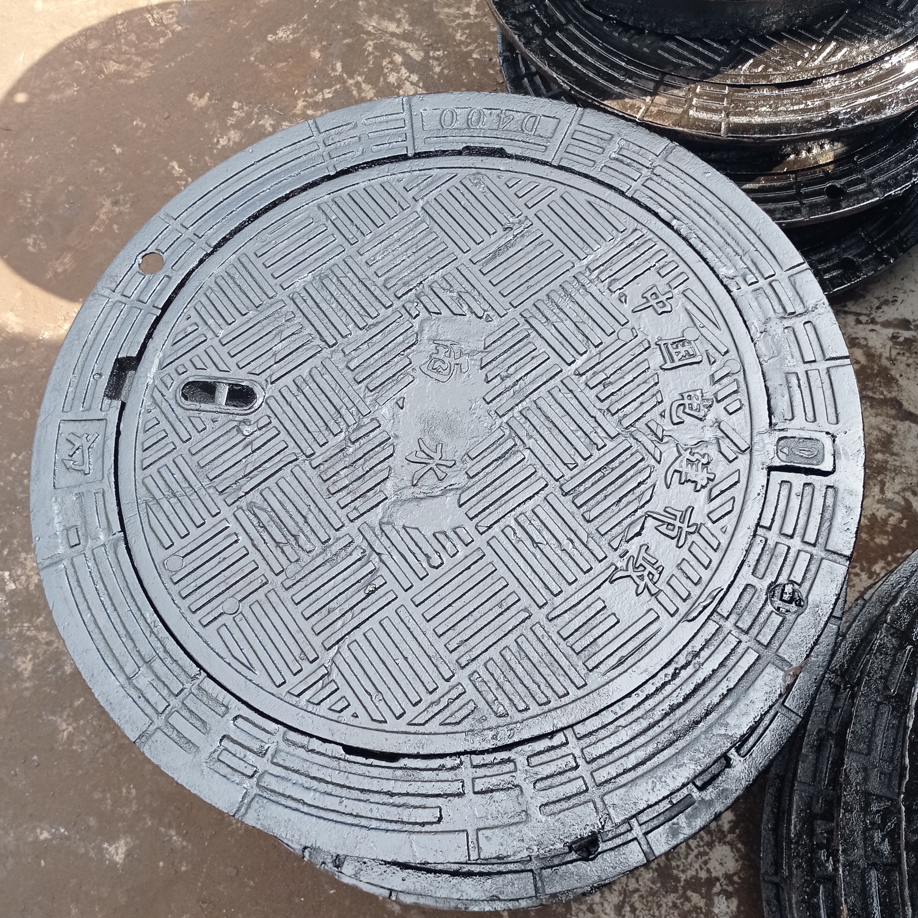 重型d400倒承式防沉降五防井盖