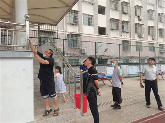 宿松县实验中学:拧紧开学"安全阀" 筑牢安全"防护网"