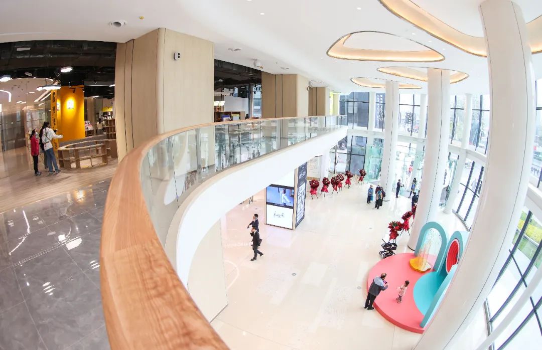 图集|焕新再出发 银海元隆广场新开业