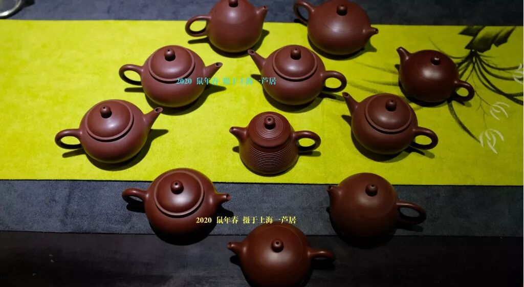 章燕城手拉壶:双印壶的独特魅力与工艺传承