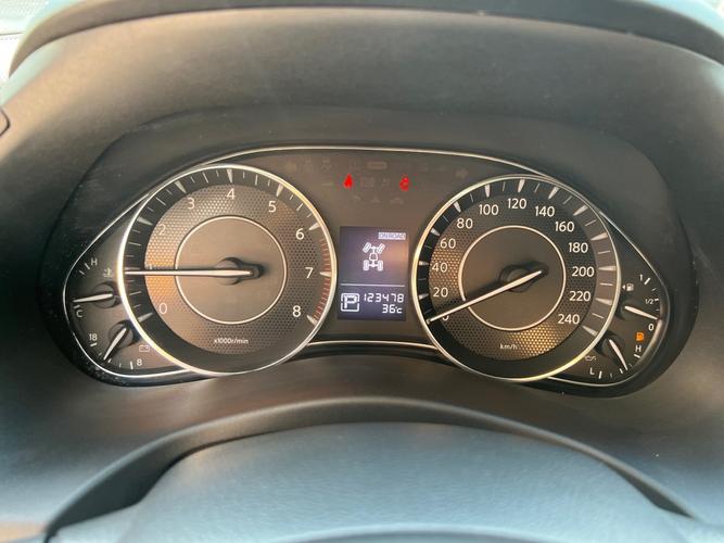 途乐铂金版仪表盘怎么调节