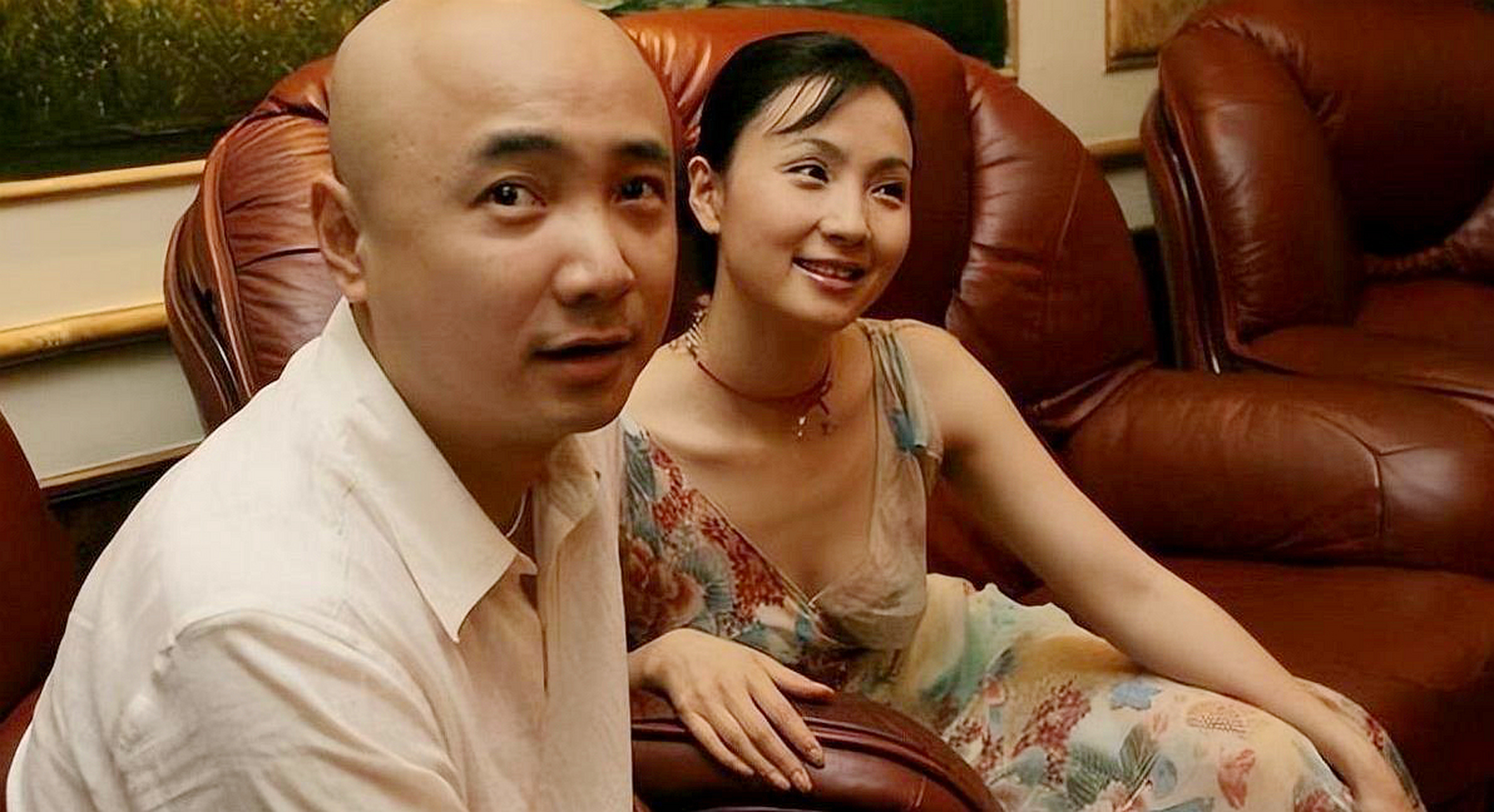 徐峥和陶虹宣布要移民,8.2亿的存款被美国银行划拨,两人很是着急.