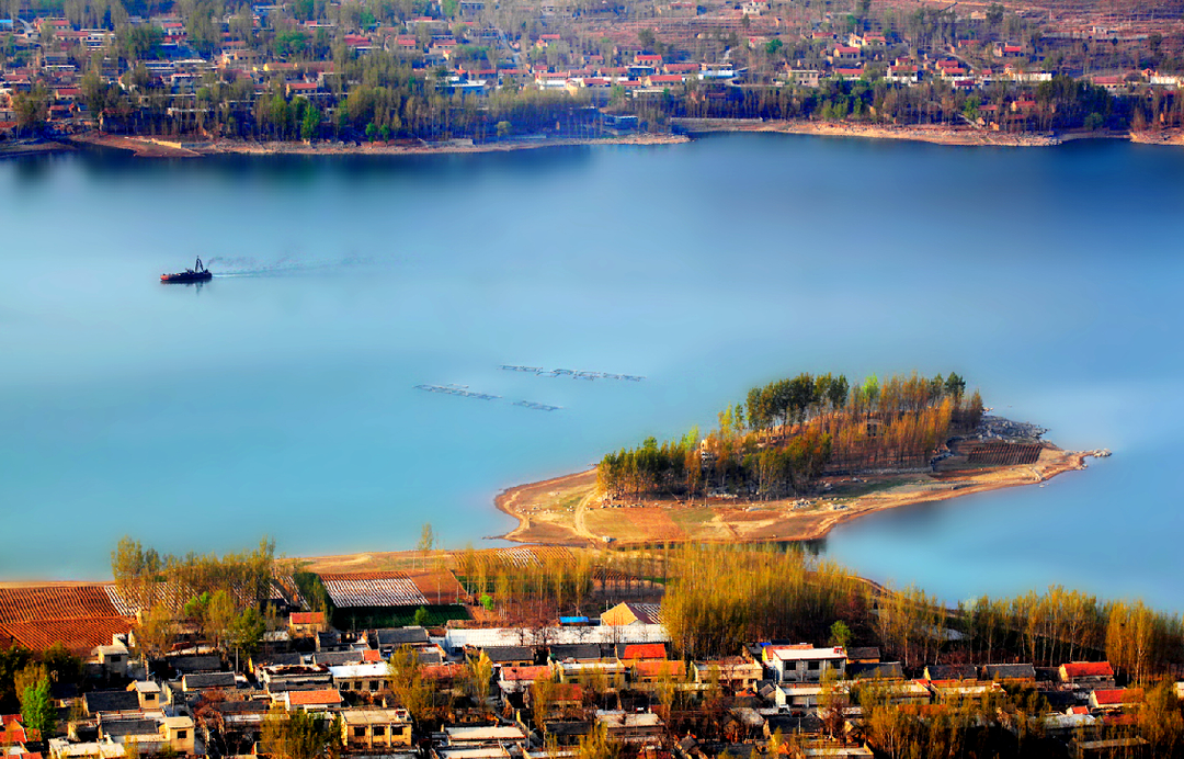 济宁市泗水县圣水峪镇南仲都村是旅游扶贫村,济宁市文化和旅游局为该
