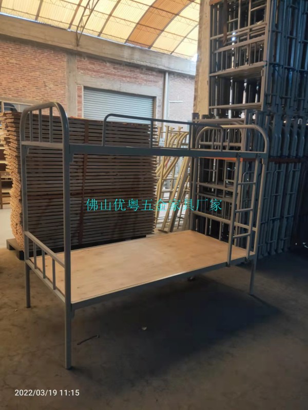 汕头市工地铁板铁架床工地单层铁架床工地休息用铁艺床厂家批发