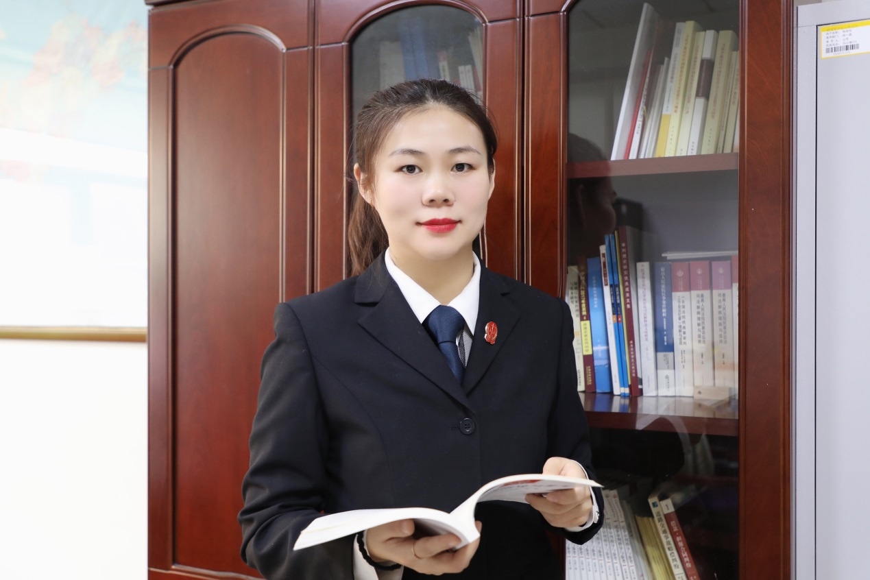 砥砺前行为公正——威海市中级人民法院民一庭四级法官助理 孟佳宁