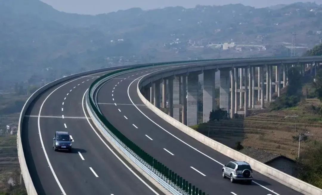 达州麻柳新建高速公路图片