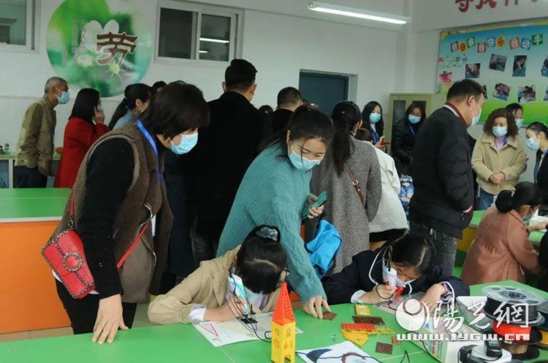 星火路小學開展了校園開放日活動