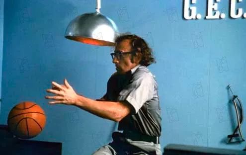 伍迪·艾伦笔下的"黑珍珠"厄尔-门罗