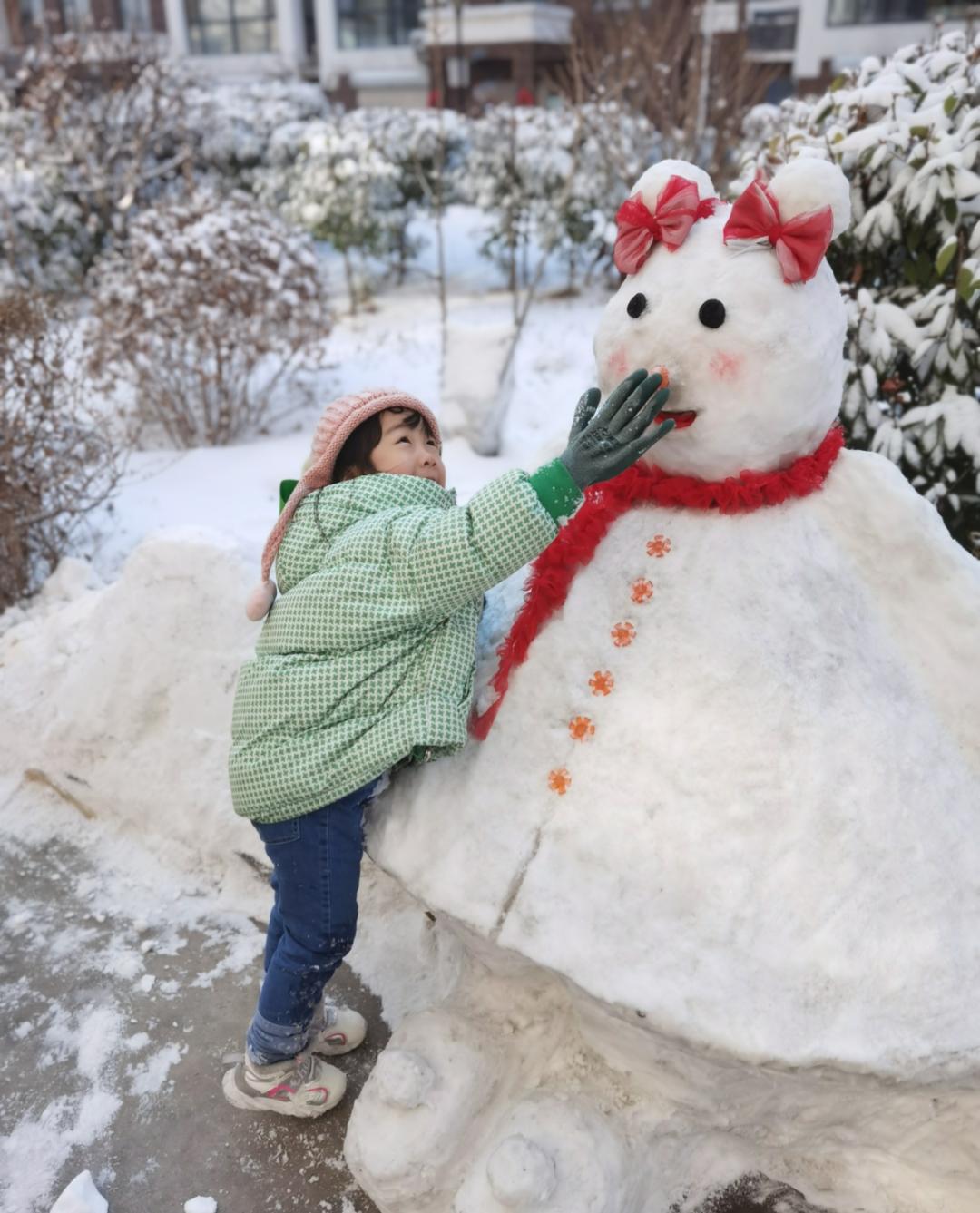 萌 潍坊娃娃们的专属雪人来啦