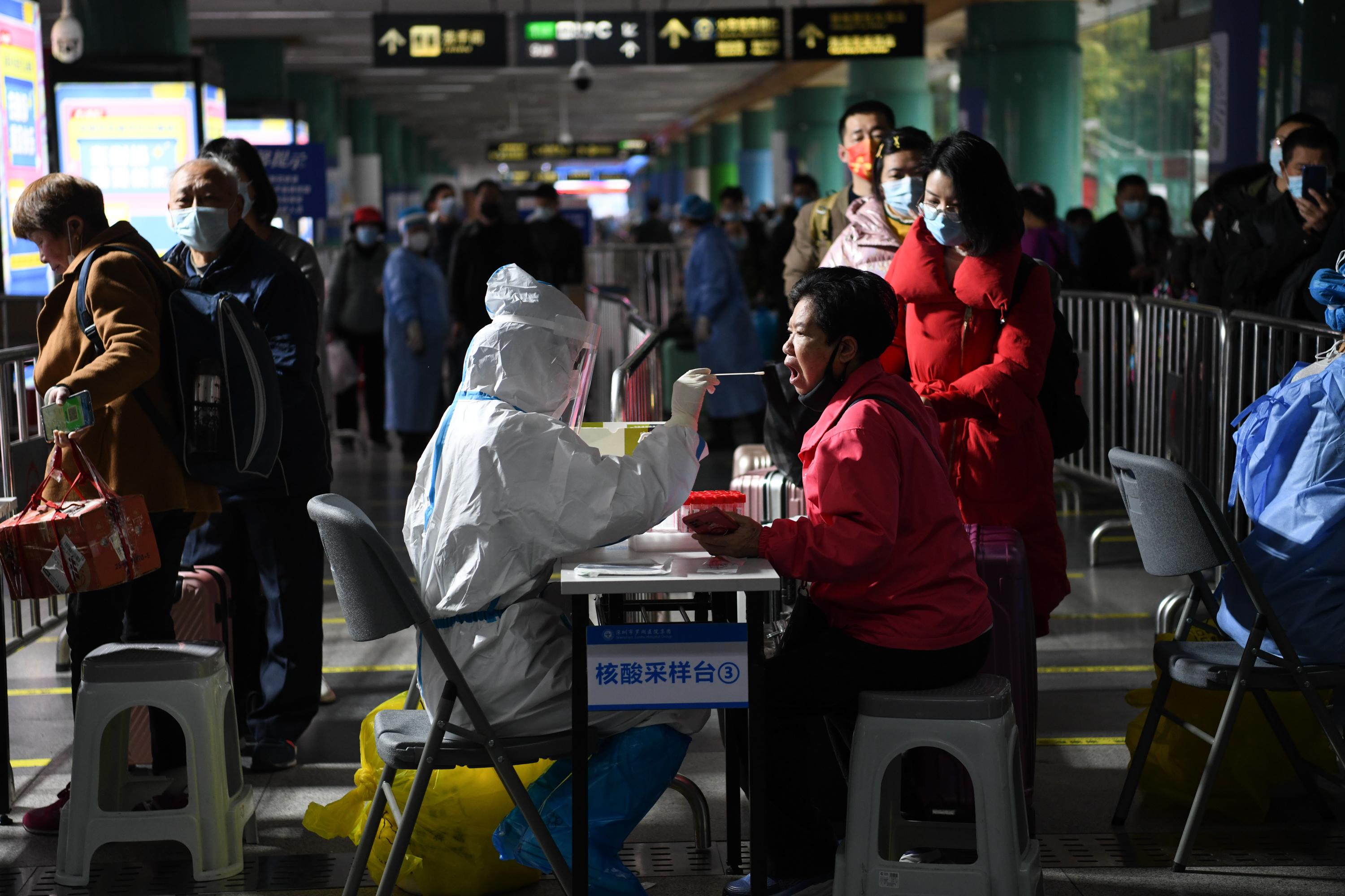 深圳疫情核酸图片图片