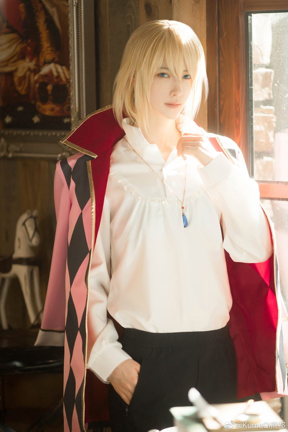 熊祁cos《哈尔的移动城堡》,精致又温柔,哈尔不愧人间白月光