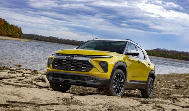 雪佛兰trailblazer新款官图曝光,11英寸大屏标配,外观更帅气