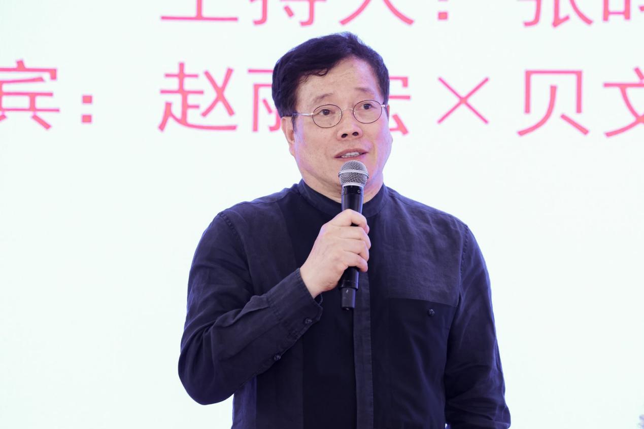 以诗歌连接世界童心,赵丽宏首部童诗集《天空》法语版签约
