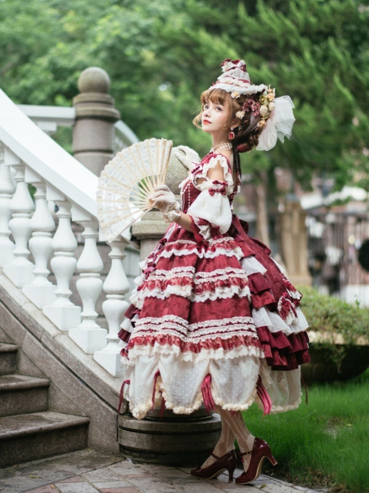 可以穿着结婚的洛丽塔"蛋糕裙",优雅感十足,太让人心动