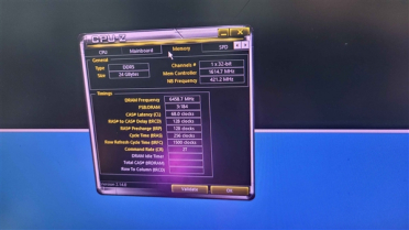 还要什么液氮：DDR5超频风冷飙到近13000MT/s！
