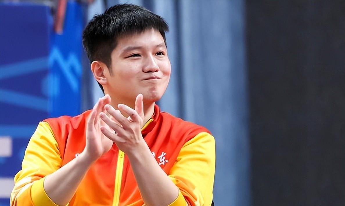 曝樊振东袁心玥合照被晒,冲上热搜?袁心玥发文间接回应