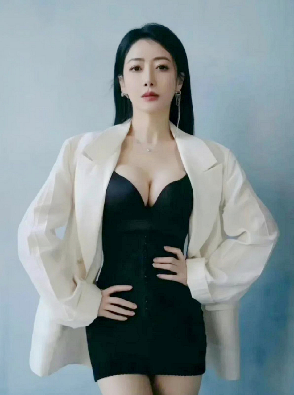 陈子涵的身材绝对完美!