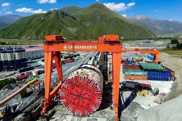 中铁装备打造隧道掘进机原创技术策源地