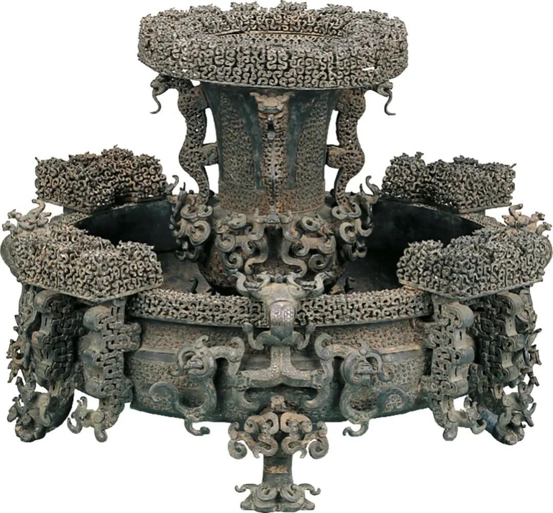 数到眼晕!这件文物上有多少条龙?