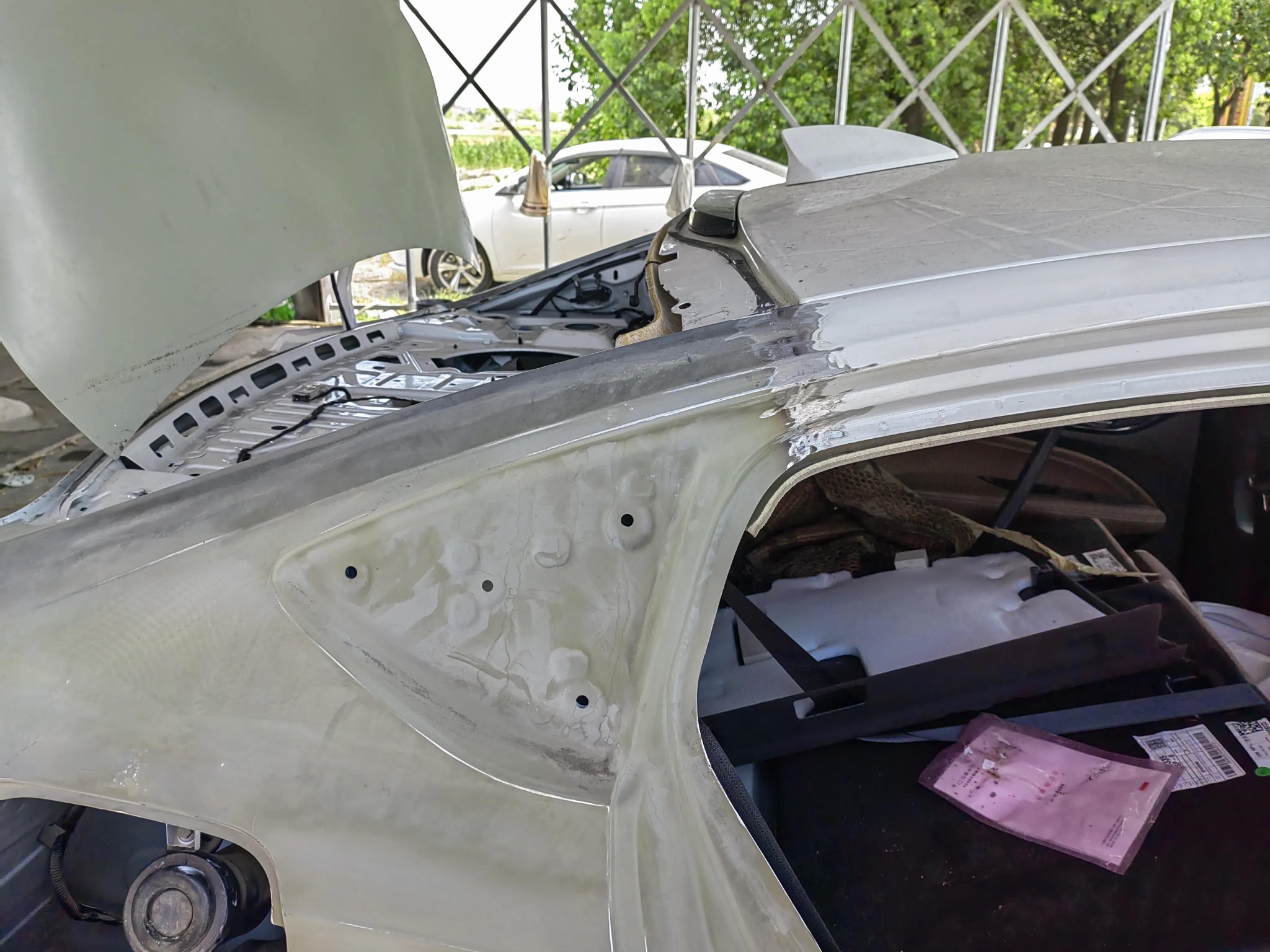WG1664235034 Fender Installation