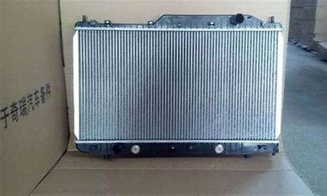 汽车水箱散热风扇汽车水箱散热风扇工作原理