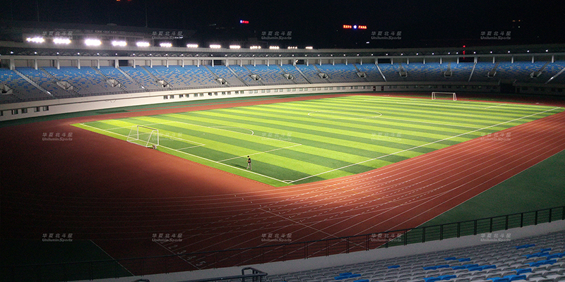 led球场灯的应用及选择,室外足球场照明灯光设计
