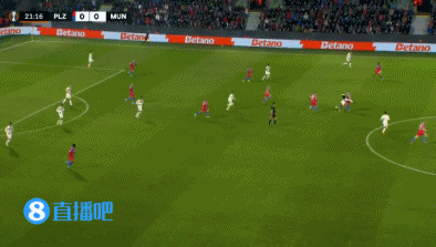 欧联杯曼联2-1比尔森胜利比赛回顾_欧联-霍伊伦替补梅开二度 曼联2-1比尔森胜利_曼联比尔森胜利欧联杯比赛分析