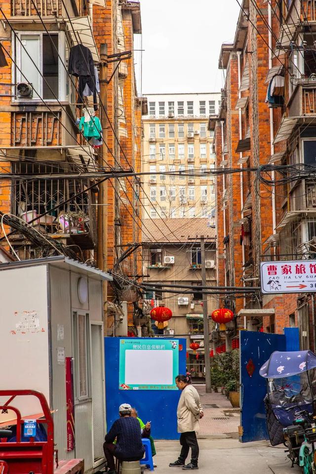 新旧交融的曹家巷,成都人逛吃新地标!