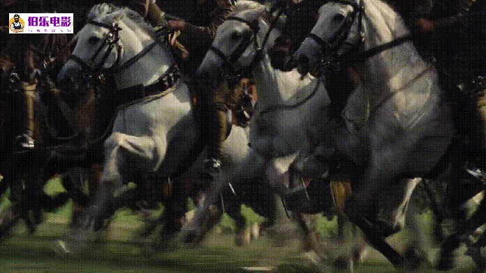 《战马》:即使无法言语的动物,亦如人类般无私奉献