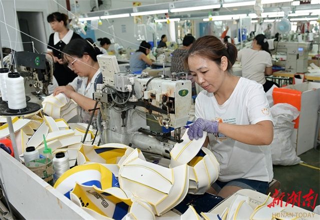 favorable policies assist foreign trade enterprises stabilizing