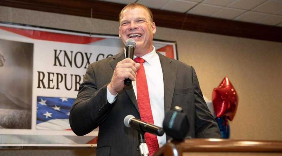 wwe兰迪:我怀疑未来能否成为一名优秀教练!凯恩获连任初选胜利