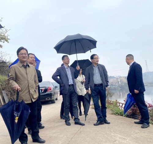 朱建和赴新昌走访调研我局结对村