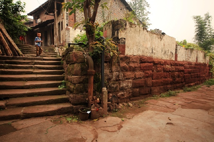 以"余光中故居"为核心打造渝北悦来古镇的建议