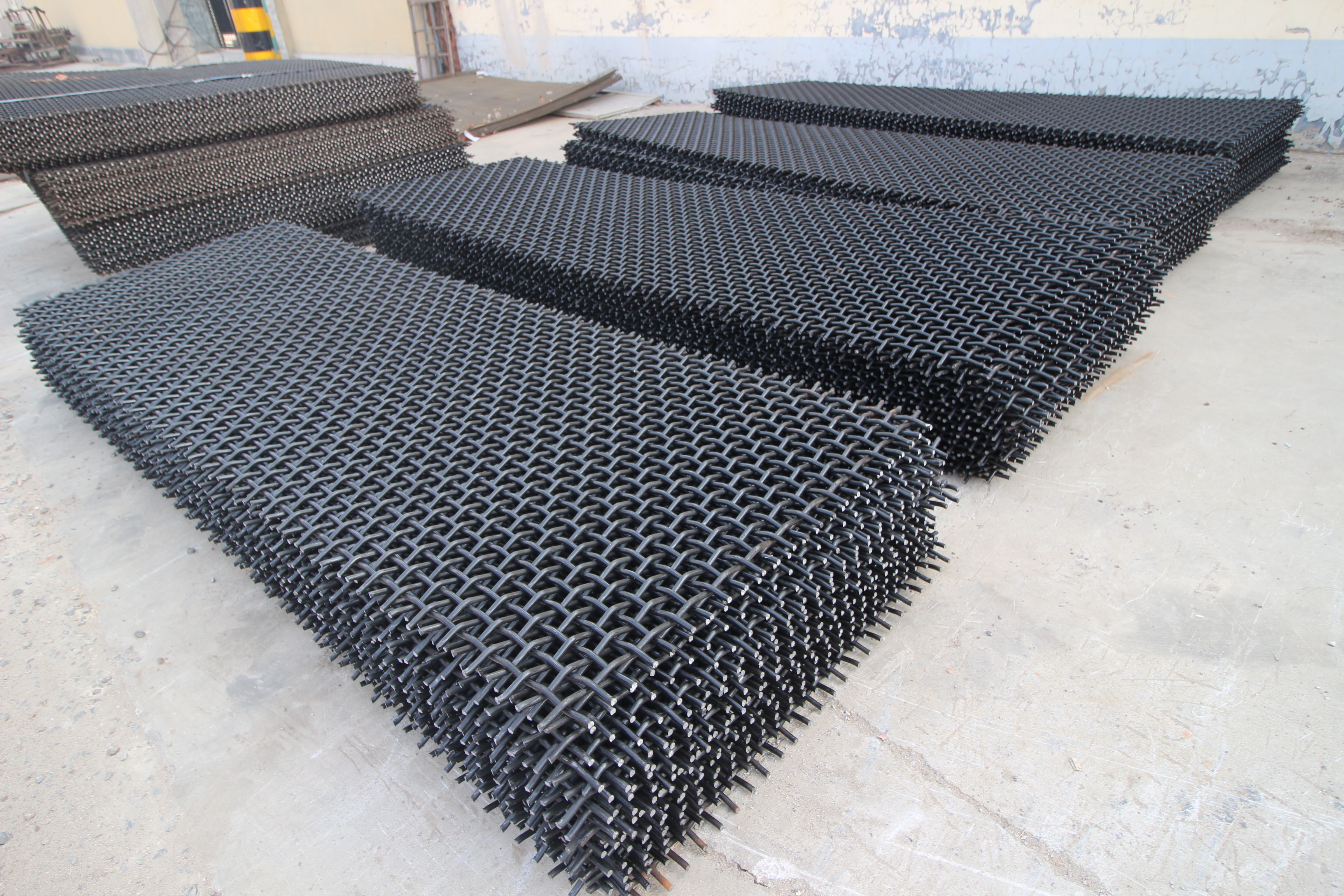 锰钢筛网的市场需求