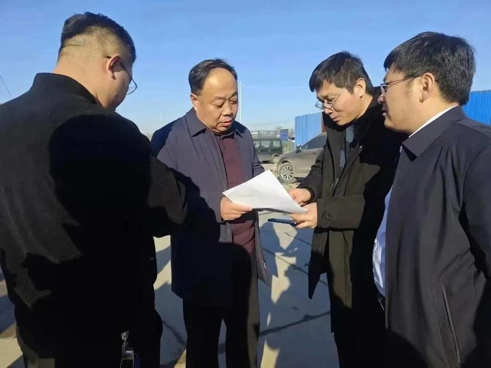 无棣县委常委,副县长刘海青一行到海丰街道调度重点项目建设情况