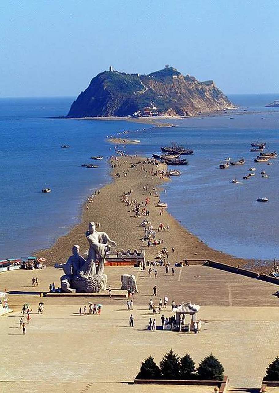 本来这几天打算要再去锦州笔架山玩儿,但有很多网友拍下笔架山自然