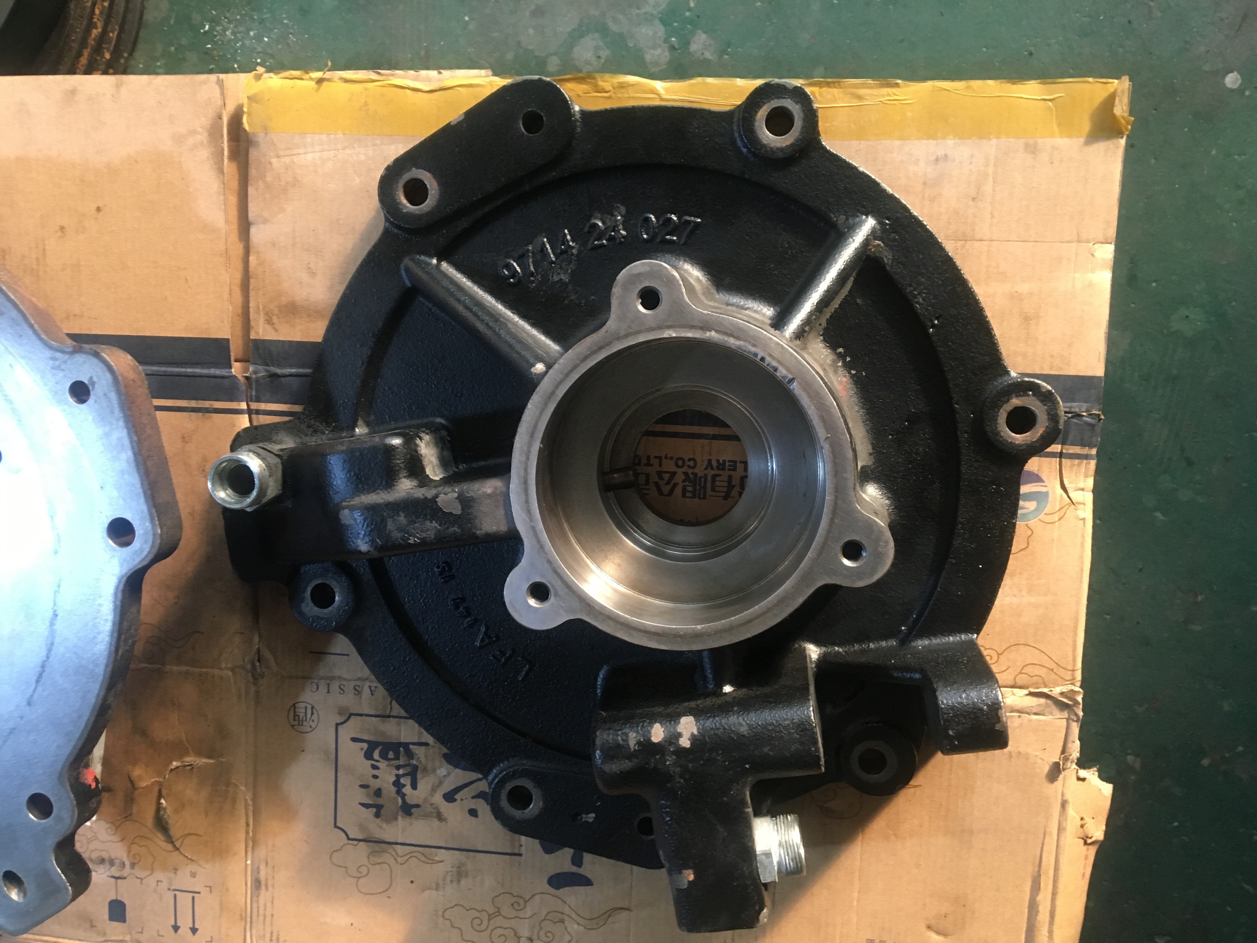 sv630b莱宝真空泵维修 现场抢修