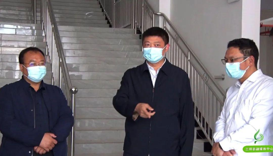 县委书记熊文彬到永昌社区调研