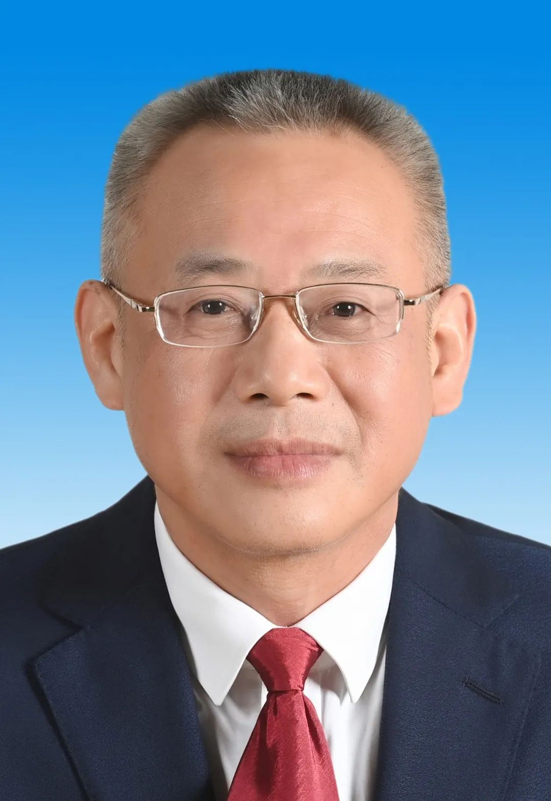 凌传茂,男,汉族,1966年9月生,研究生(硕士),中共党员,当选为江门市委