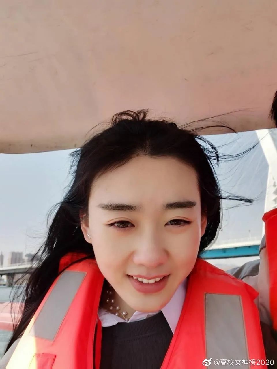 叶晨,毕业于锦州医科大学,来自辽宁,白羊座,身高172,爱好旅游和看书