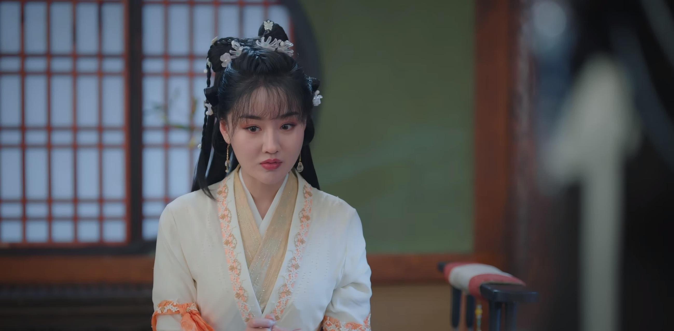 黄馨瑶这是怎么了?