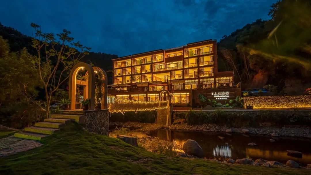 小河弯弯民宿|人与自然的完美对白