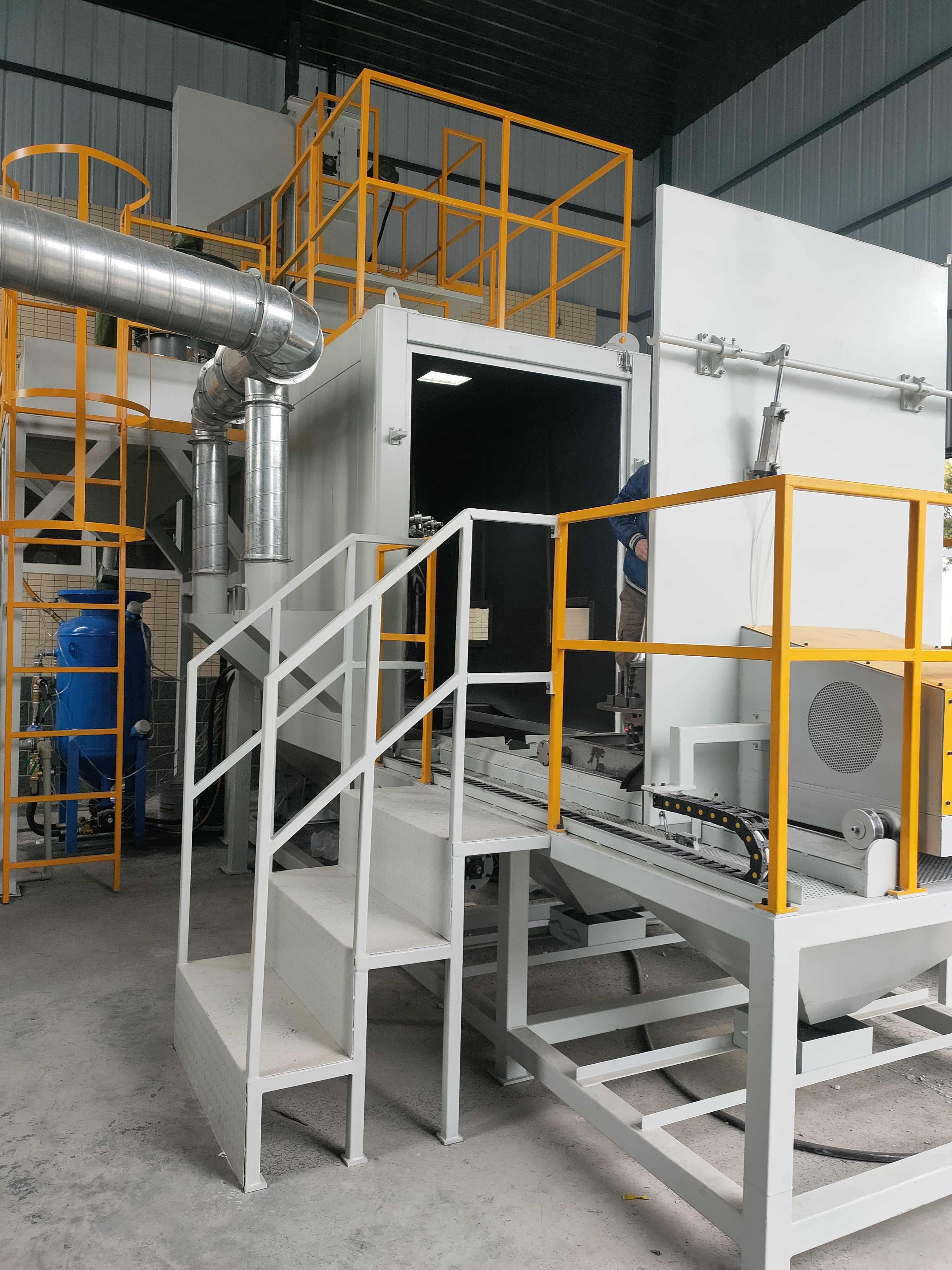 成都全自动玻璃喷砂机的特点介绍