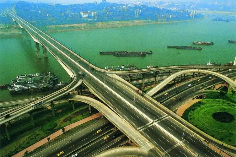 重庆限号是以上桥为准吗