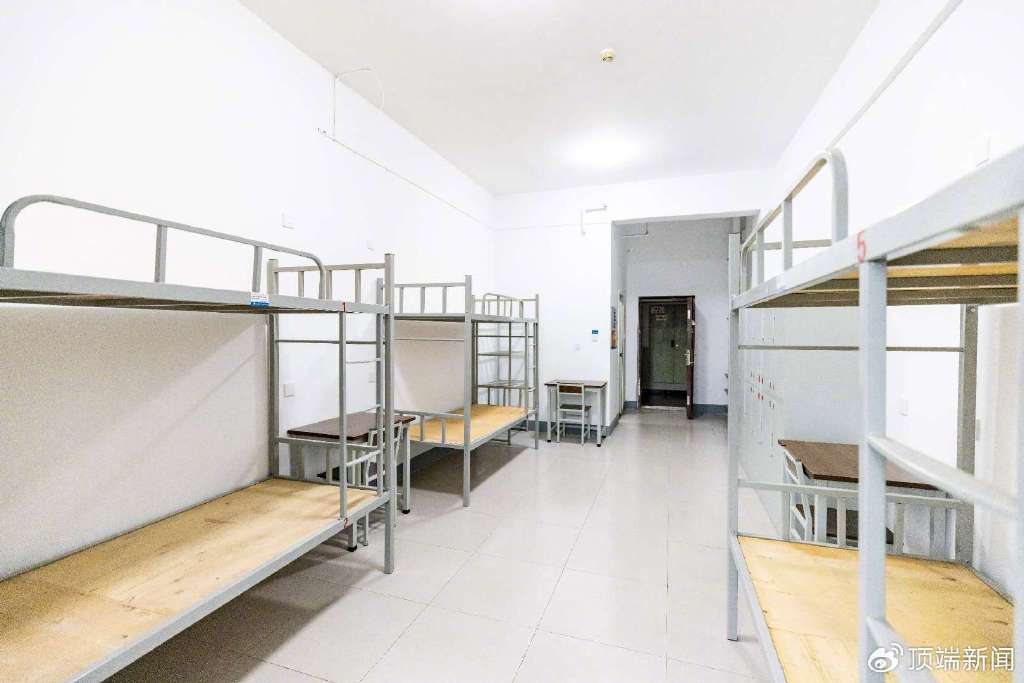 用工需求,员工待遇较去年双增长,富士康郑州综保园区火热招聘中