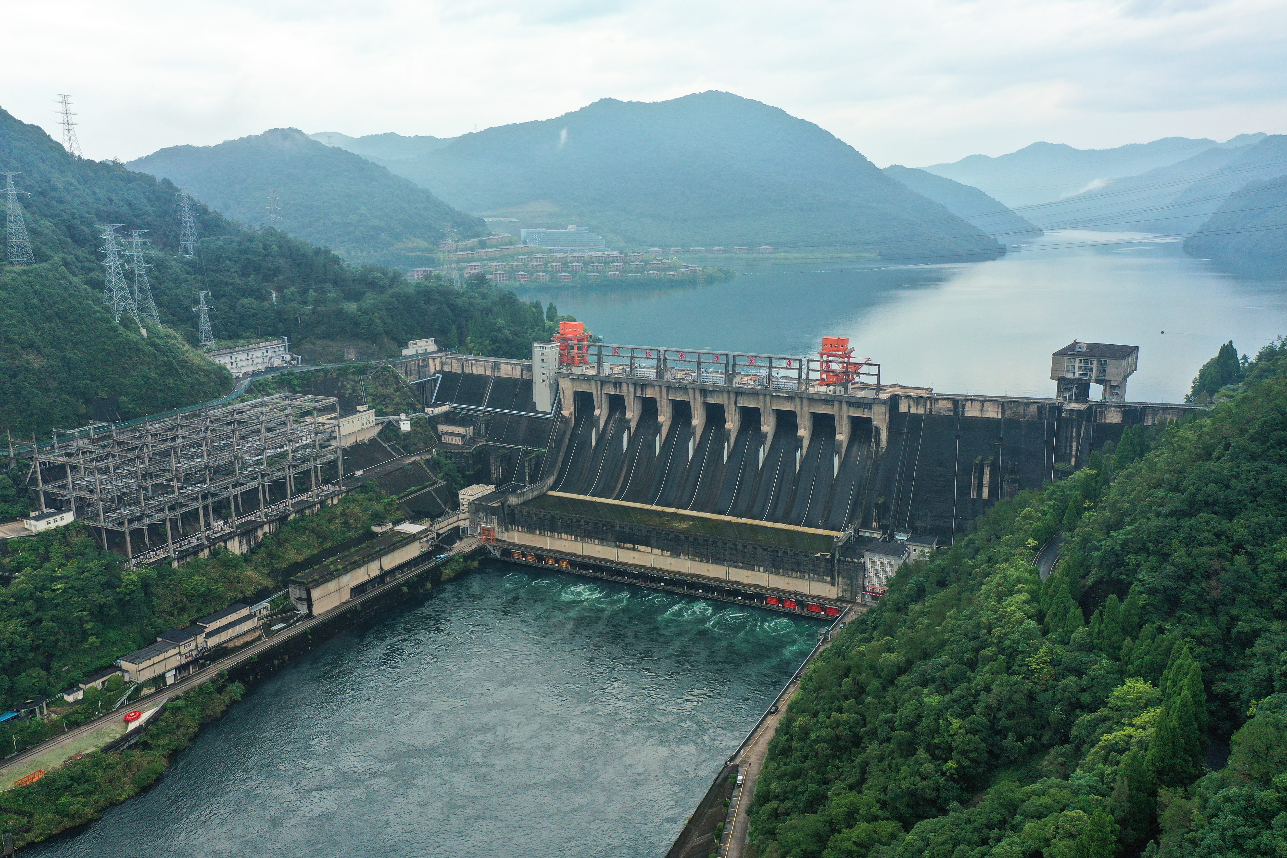 新安江水库即将开闸泄洪