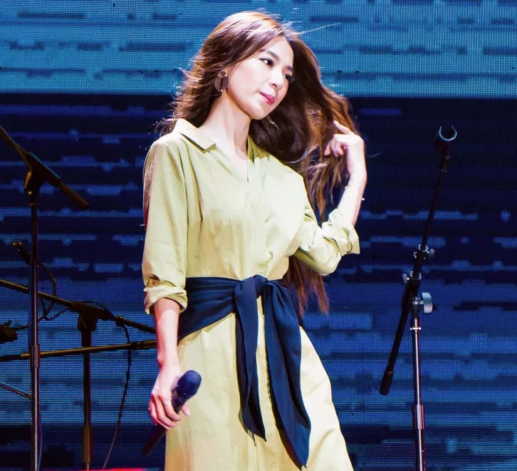 白色风车是写给田馥甄的吗?