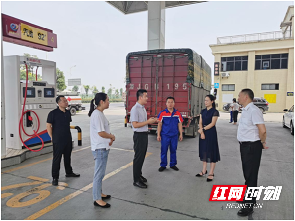 鼎城区领导到斗姆湖街道督导检查安全生产工作